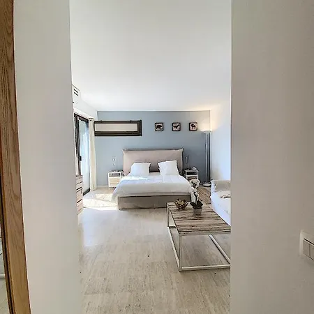 Apartment La Corniche D'or Theoule-sur-Mer
