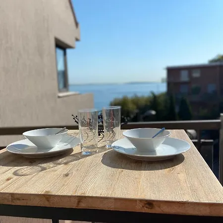 La Corniche D'or *