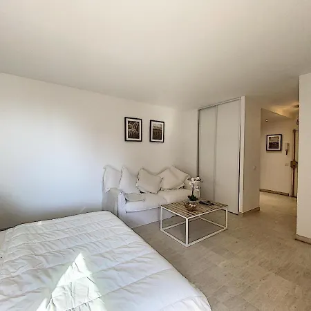 Apartment La Corniche D'or Theoule-sur-Mer
